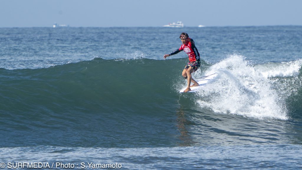ロングボード　サーフィン JPSA2018ロングボード「ガルーダ・インドネシア／旅工房