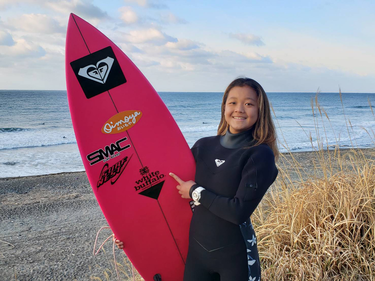 13歳中学1年生のプロサーファー池田美来が 松田詩野 川合美乃里らが所属するwhitebuffaloチームに加入 Surfmedia