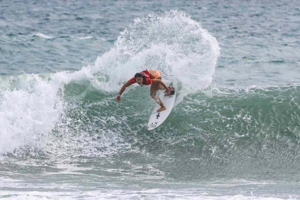 大村奈央が高得点でトップ通過、佐藤李、馬庭彩、西元エミリがR2へ