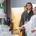 日本移籍のコナー・カラサワ・オレアリーとステファニーの結婚披露パーティーが鎌倉プリンスで開催。その日本との深い絆とは。
