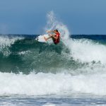 昨年2位のウィンター・ヴィンセントが好スタートを切る。2025WSLワールドジュニア・チャンピオンシップ・フィリピン大会初日